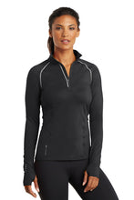 Load image into Gallery viewer, OGIO® ENDURANCE Ladies Nexus 1/4-Zip Pullover (LOE335)
